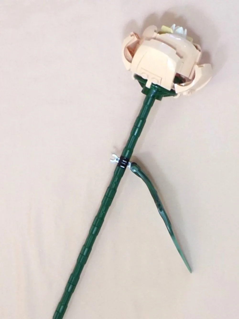 LEGO Botanical Flowers - 1 pcs Rose Tan Straight - Individual Sale 10280 Bouquet